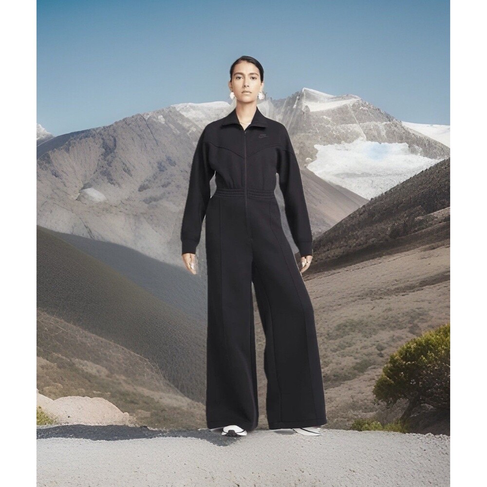 Nike Tech Fleece Windrunner Jump-Suit FB8798-010 Black Women Size XS NWT